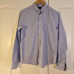 UNTUCKit Shirt Men’s L Slim Fit Button Up Light Blue Wrinkle Free